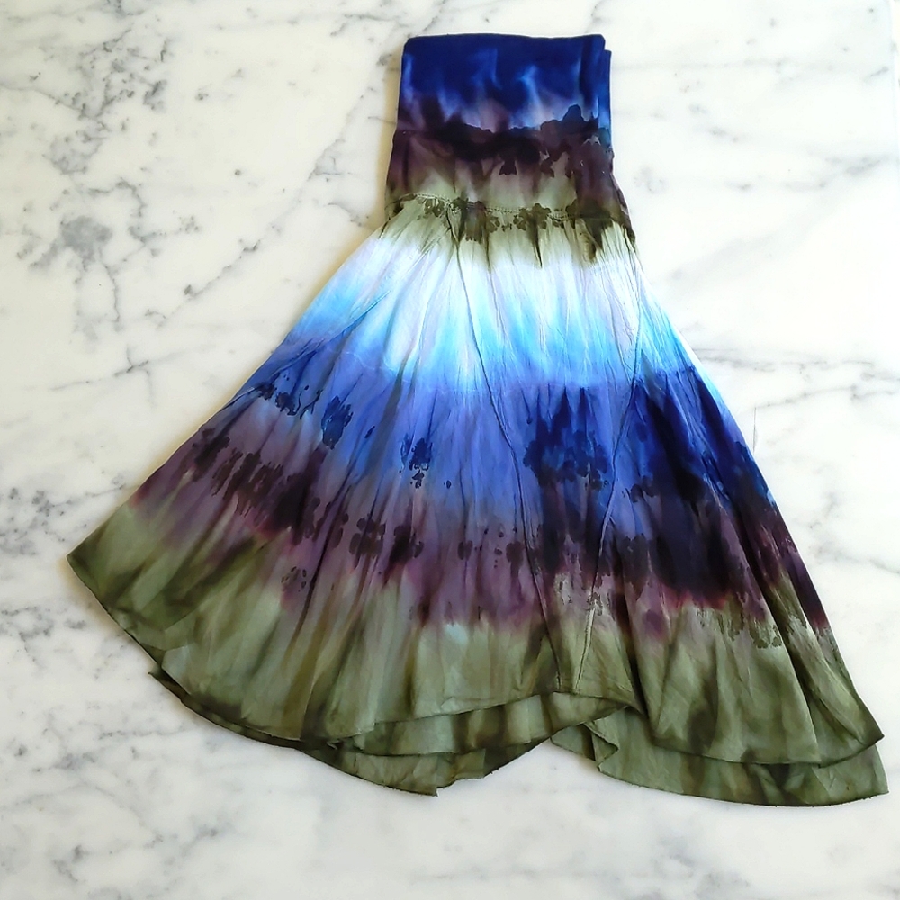 NWOT. 100% Cotton Multi Color Tie Dye Midi Skirt with lining.